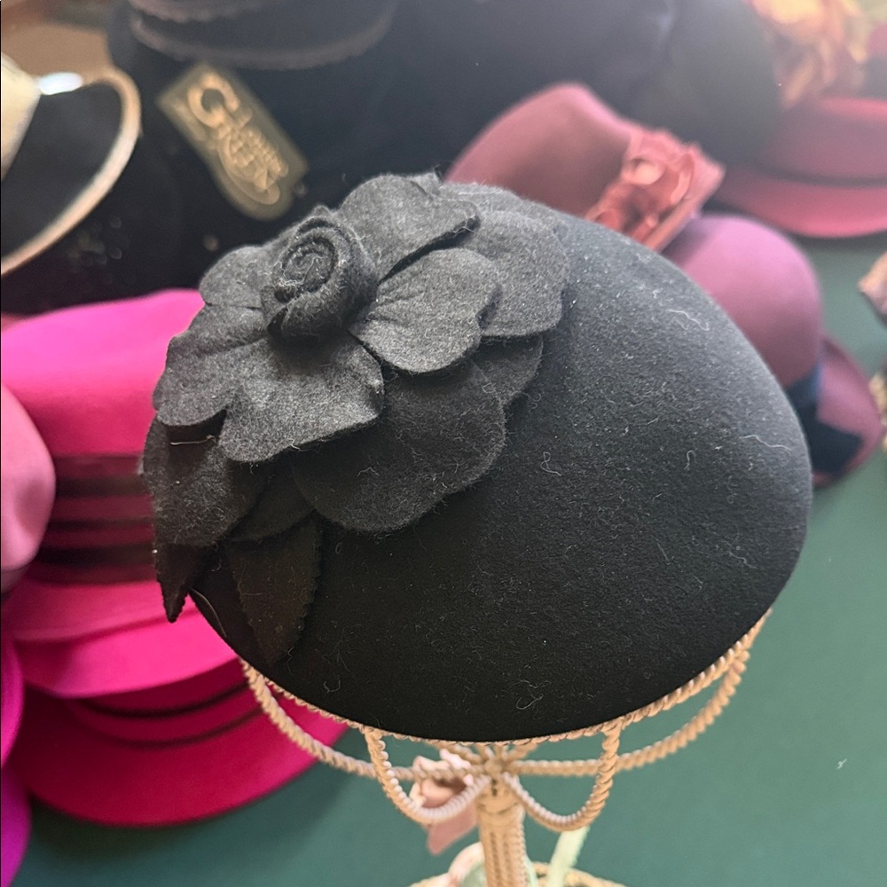 Elegant Black Floral Women's Hat
